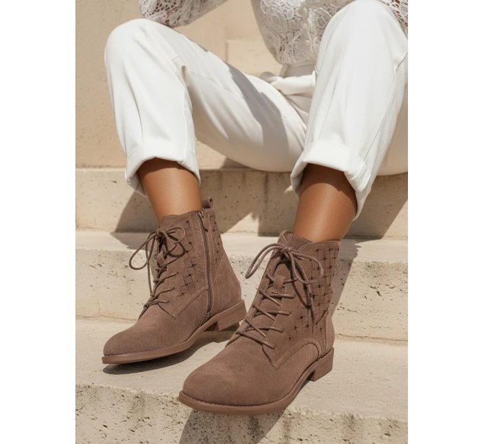 Dámske ažurové šnurovacie čižmy hnedé FashionStreet ZY1347