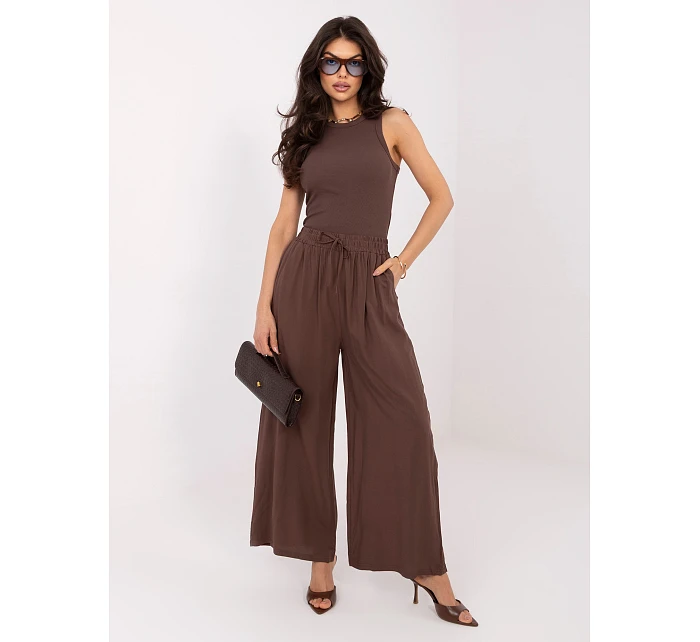 Vrchná časť D16005AH02661D tmavohnedá