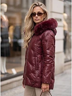 Dámska zimná prešívaná bunda LOVEINSIDE s kožušinovým lemom, bordová, FashionStreet TY5813 Dámska zimná prešívaná bunda LOVEINSIDE s kožušinovým lemom, bordová, FashionStreet TY5813