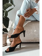 Dámske sandále na tenkom podpätku Black Revina