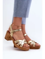 Dámske sandále na vysokom podpätku z ekokože, zlaté Assames Dámske sandále na vysokom podpätku z ekokože, zlaté Assames