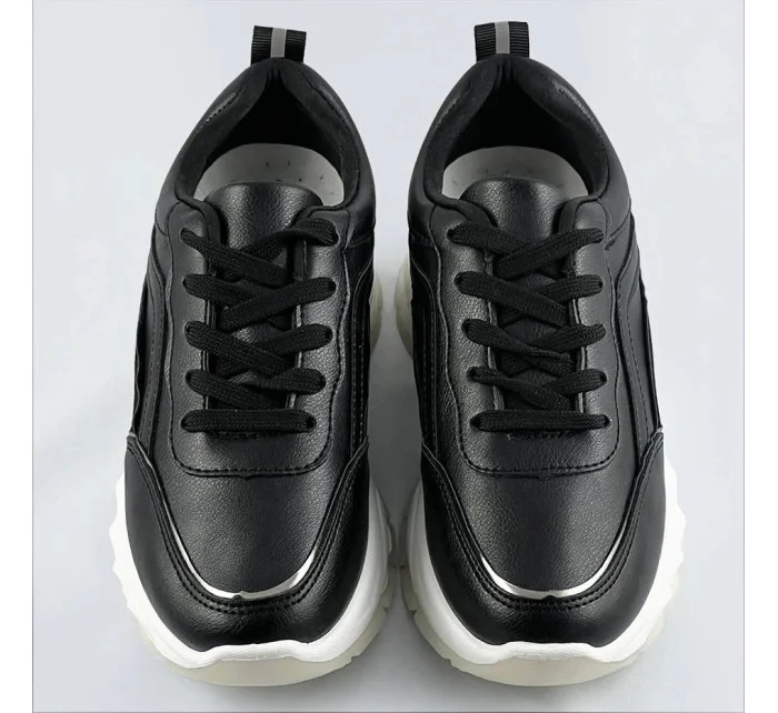 Černé dámské sneakersy s lemovkou model 17139088 Černé dámské sneakersy s lemovkou model 17139088