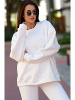 Izolovaná souprava model 18922101 ecru - K-Fashion Izolovaná souprava model 18922101 ecru - K-Fashion