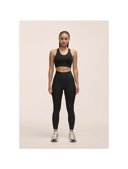 Dámské tréninkové legíny Pure Pocket High Waist model 22380650 černá barva - Casall Dámské tréninkové legíny Pure Pocket High Waist model 22380650 černá barva - Casall
