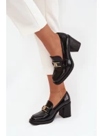 Półbuty Damskie Na Słupku Ze Złotym Detalem Czarne Privelle