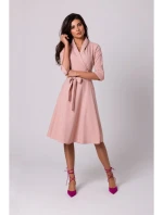 B255 Zavinovacie šaty so šálovým golierom - ružové