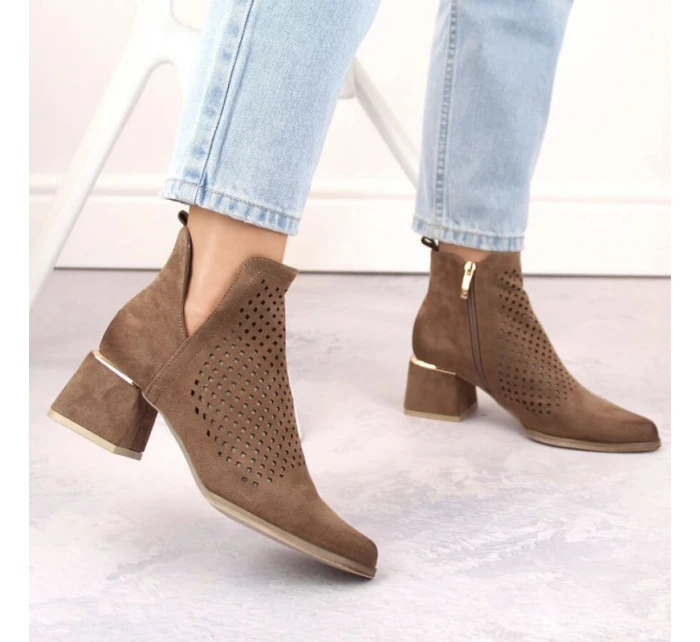 Semišové čižmy na podpätku Potocki W WOL213B hnedé