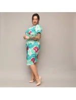 Kvetinové obálkové šaty s dĺžkou po kolená zeleno-fuchsiová (742)