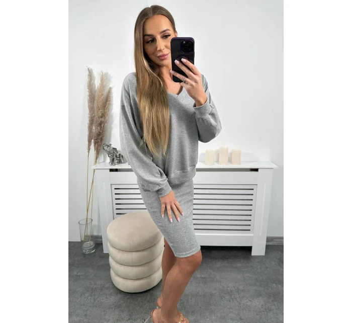 Blúzka + pruhované šaty šedej Blúzka + pruhované šaty šedej