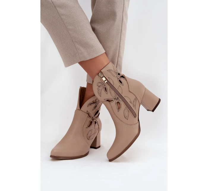 Topánky na podpätku model 219129 Step in style