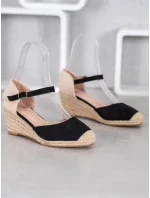 Dámske lodičky na klínku OM247B - Small Swan