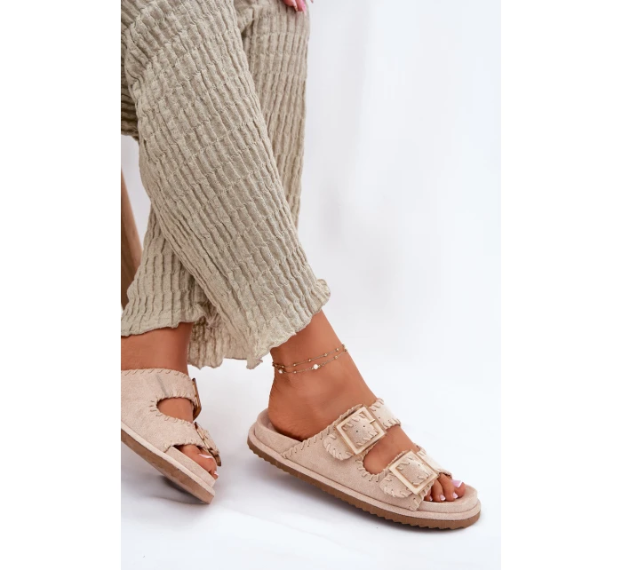 Klapki Damskie Z Klamrami I Ozdobnym Obszyciem Beżowe Visley Klapki Damskie Z Klamrami I Ozdobnym Obszyciem Beżowe Visley