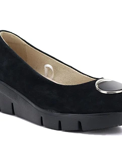 Dámske kožené čižmy na podpätku čierne Vinceza 95412