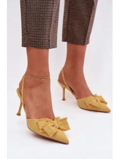 Sandále na podpätku model 224471 Vykročte štýlovo