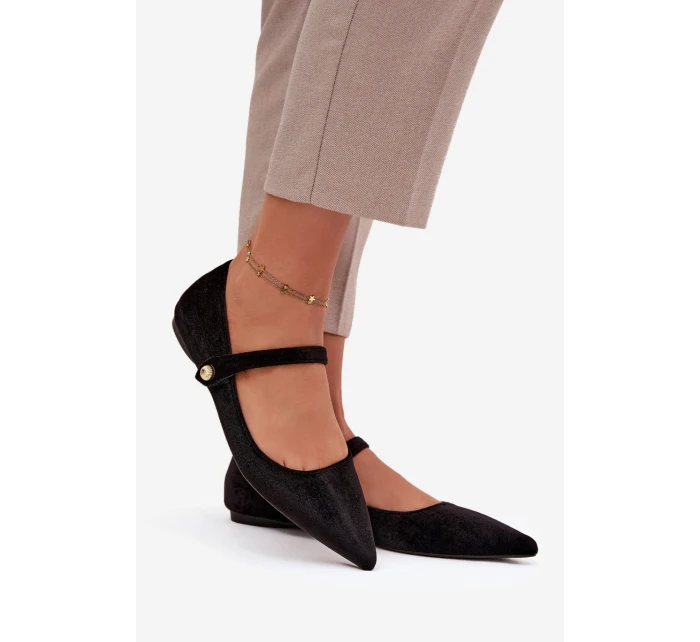 Sametové baleríny s páskem a zlatým detailem černé Gisanne