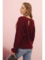 Dámsky mohérový sveter s volánovými rukávmi a výrezom na chrbte bordovej farby Dámsky mohérový sveter s volánovými rukávmi a výrezom na chrbte bordovej farby