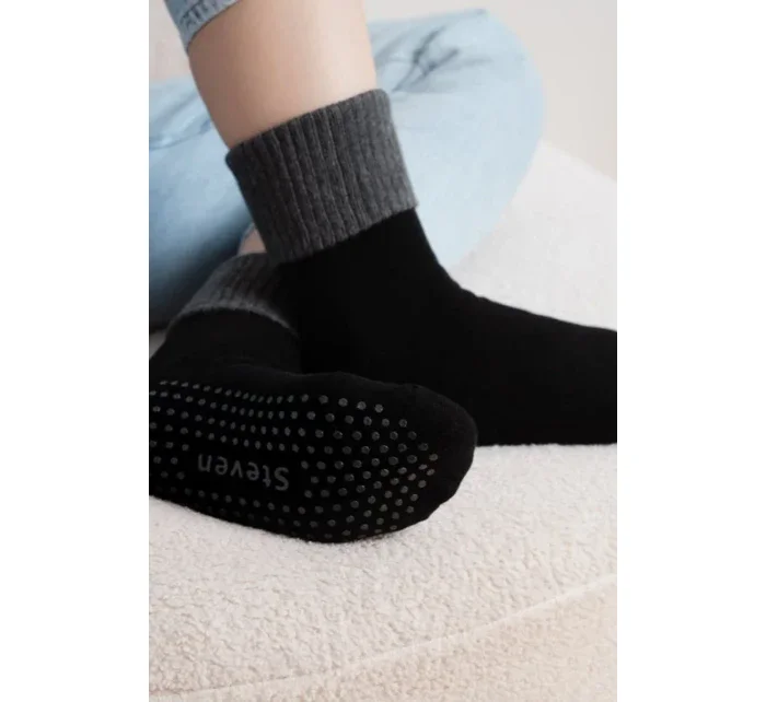 Dámske ponožky s protišmykovou úpravou ABS 126 Dámske ponožky s protišmykovou úpravou ABS 126