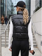 przejściowa kamizelka damska z czarna model 22305430 - FashionStreet przejściowa kamizelka damska z czarna model 22305430 - FashionStreet