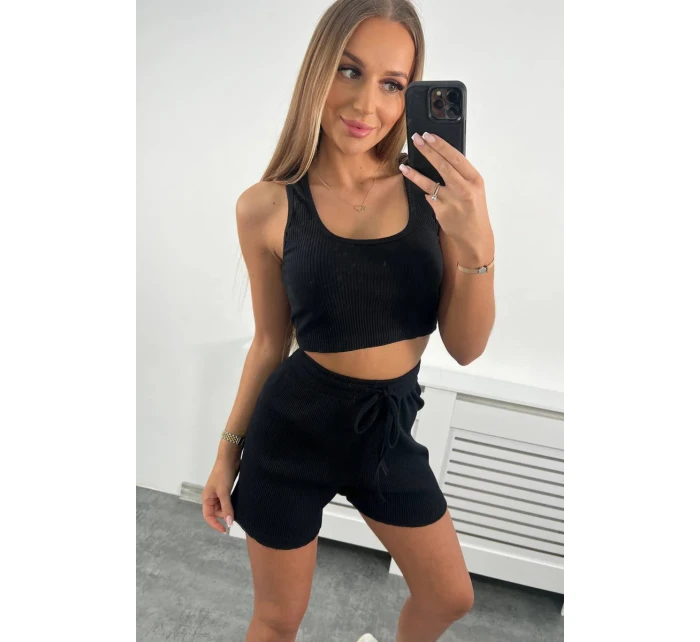 Pruhovaná souprava se šortkami černá Pruhovaná souprava se šortkami černá