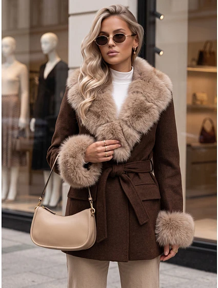 Płaszcz damski dwurzędowy z odpinanym kołnierzem brązowy FashionStreet TY6079