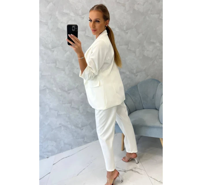 Elegantná súprava saka a nohavíc vo farbe ecru