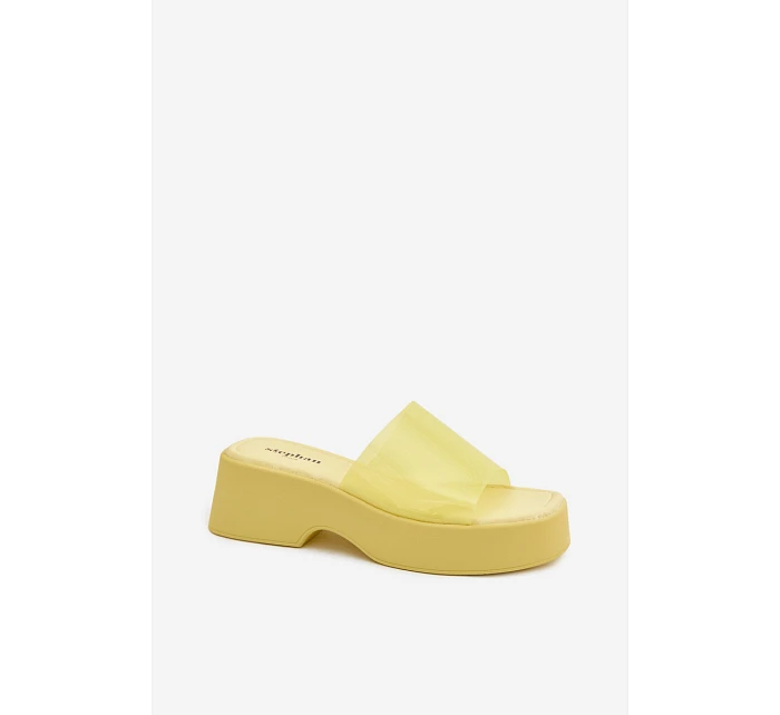 Dámské sandály s páskem Žluté model 22107247 - Boto