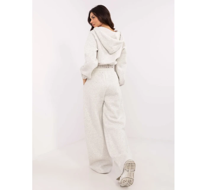 Sada EM KMPL model 20822470 světle šedá - FPrice Sada EM KMPL model 20822470 světle šedá - FPrice