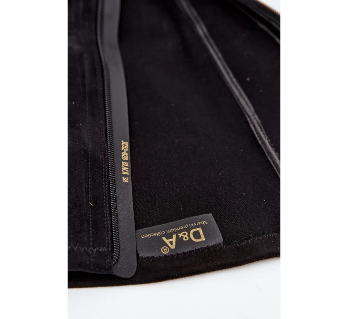 Dámské kozačky na klínku s ozdobnou mašlí model 21718438 Černé - D&A