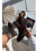 Botki Z Naturalnego Zamszu Na Klocku Panterka D&A JC52-852 Brązowe