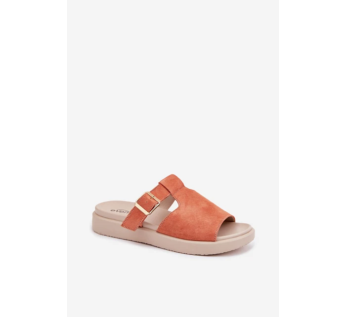 Žabky na platforme model 226520 Krok vo veľkom štýle Žabky na platforme model 226520 Krok vo veľkom štýle