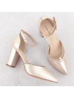 Dámské ažurové sandály béžové model 21904482 - Sabatina