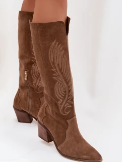 Semišové Kožené Na Podpatku  Béžové model 22031651 - Zazoo