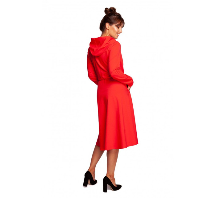 B245 Široké šaty se zavinovačkou a kapucí - červené