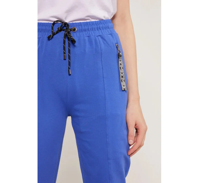 Dámské kalhoty / tepláky model 18461883 královská modř - Monnari Dámské kalhoty / tepláky model 18461883 královská modř - Monnari