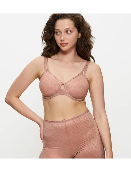 TRIUMPH - Podprsenka Signature Sheer Minimizer - tvaruje bez toho, aby tlačila Triumph