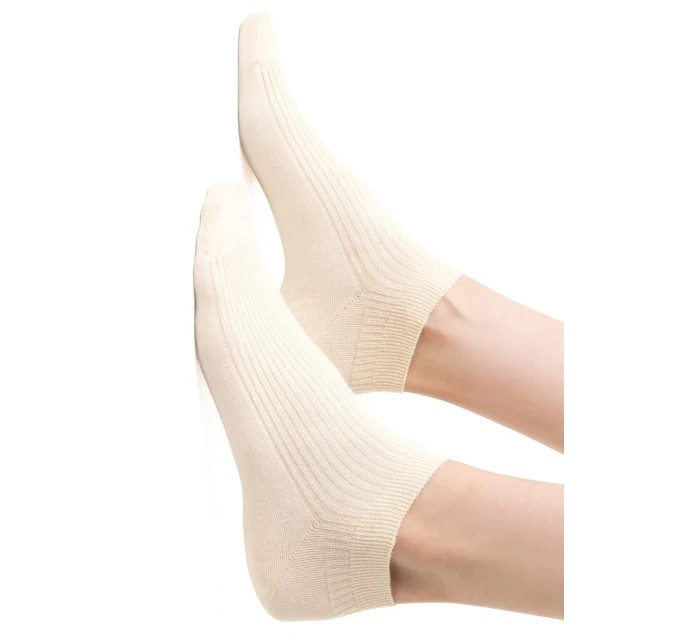 DÁMSKE PRUHOVANÉ PONOŽKY 137 DÁMSKE PRUHOVANÉ PONOŽKY 137