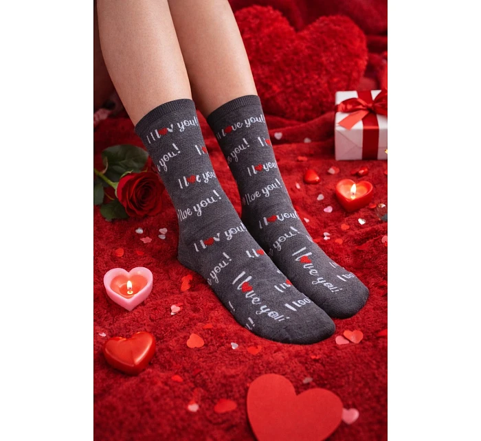 PERFECT  vzorované ponožky pro ženy model 21867500 - Wola