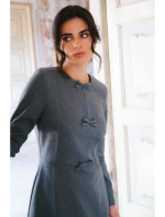 model 21319075 Šaty s mašlemi šedé - STYLOVE model 21319075 Šaty s mašlemi šedé - STYLOVE