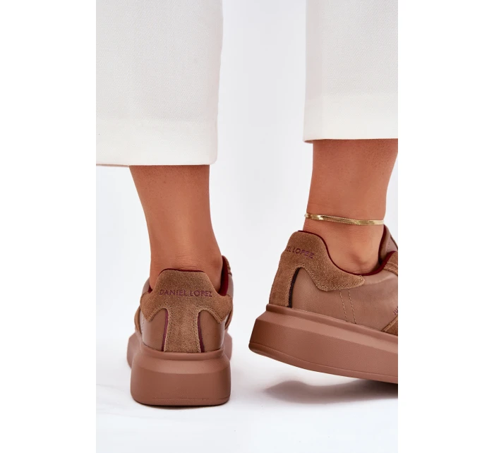 Dámské Kožené Sneakersy Na Platformě Just Dare Hnědé model 21703379 - Daniel Lopez Just Dare Dámské Kožené Sneakersy Na Platformě Just Dare Hnědé model 21703379 - Daniel Lopez Just Dare