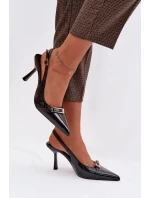 Sandále na podpätku model 224473 Krok vo veľkom štýle Sandále na podpätku model 224473 Krok vo veľkom štýle