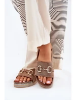 Dámské Sandály Na Platformě Se Zlatou Dekorací A Khaki model 21689908 - Boto Dámské Sandály Na Platformě Se Zlatou Dekorací A Khaki model 21689908 - Boto