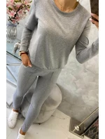 Šedá tepláková souprava Šedá tepláková souprava