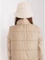 Czapka NM CZ model 18997573 jasny beżowy - FPrice Czapka NM CZ model 18997573 jasny beżowy - FPrice