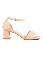 Krásné hnědé sandály dámské na širokém podpatku Krásné hnědé sandály dámské na širokém podpatku