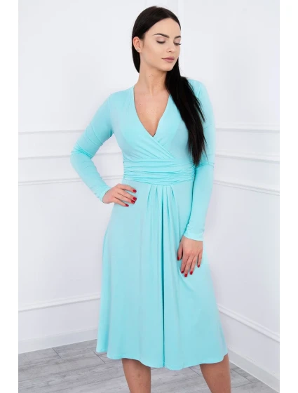 Šaty s prestrihom pod prsiami mincovňa Šaty s prestrihom pod prsiami mincovňa