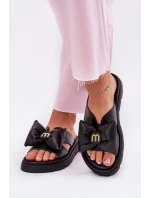 Skórzane Klapki Damskie Na Platformie Z Kokardą CheBello 4647 Czarne