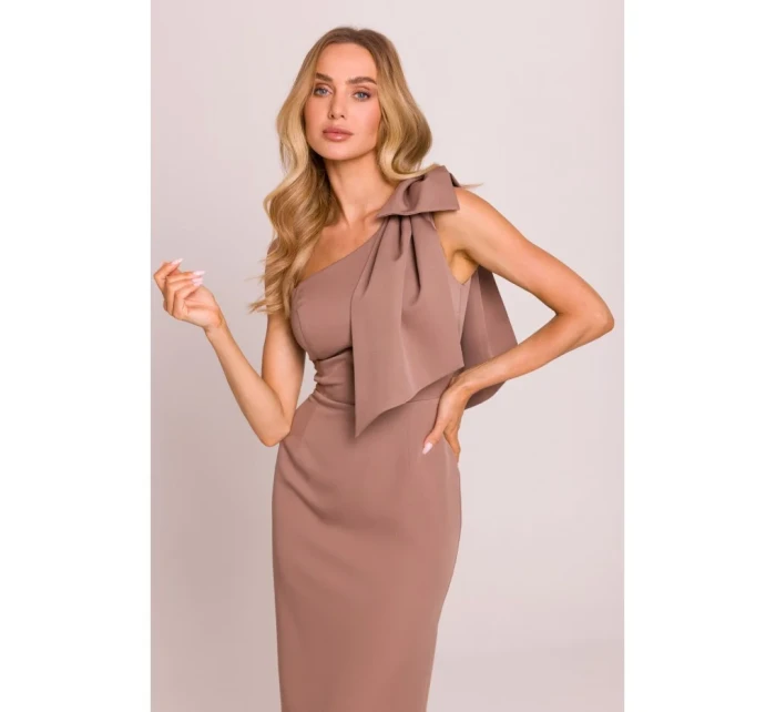 M847 Šaty na jedno rameno s mašľou - mocca M847 Šaty na jedno rameno s mašľou - mocca