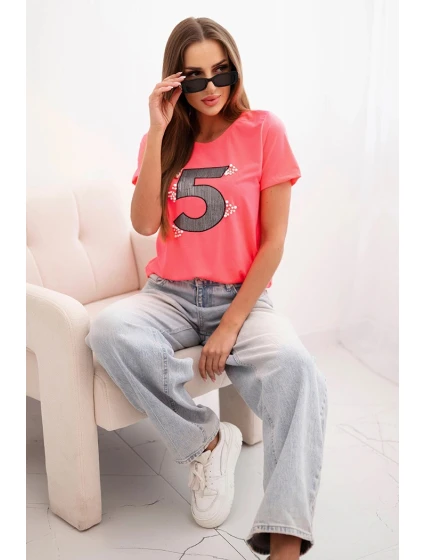 Dámská blůza s krátkým rukávem a nášivkou s perlami neonově růžová