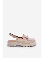 Dámské sandály na ploché podrážce s ozdobou béžové D&A model 21655998 - S.Barski