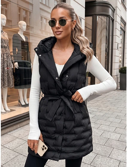 Kamizelka damska pikowana z kapturem i paskiem czarna model 22342246 - FashionStreet